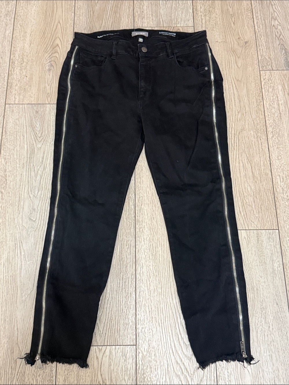 DL1961 Black Skinny Jeans with Silver Side Zippers